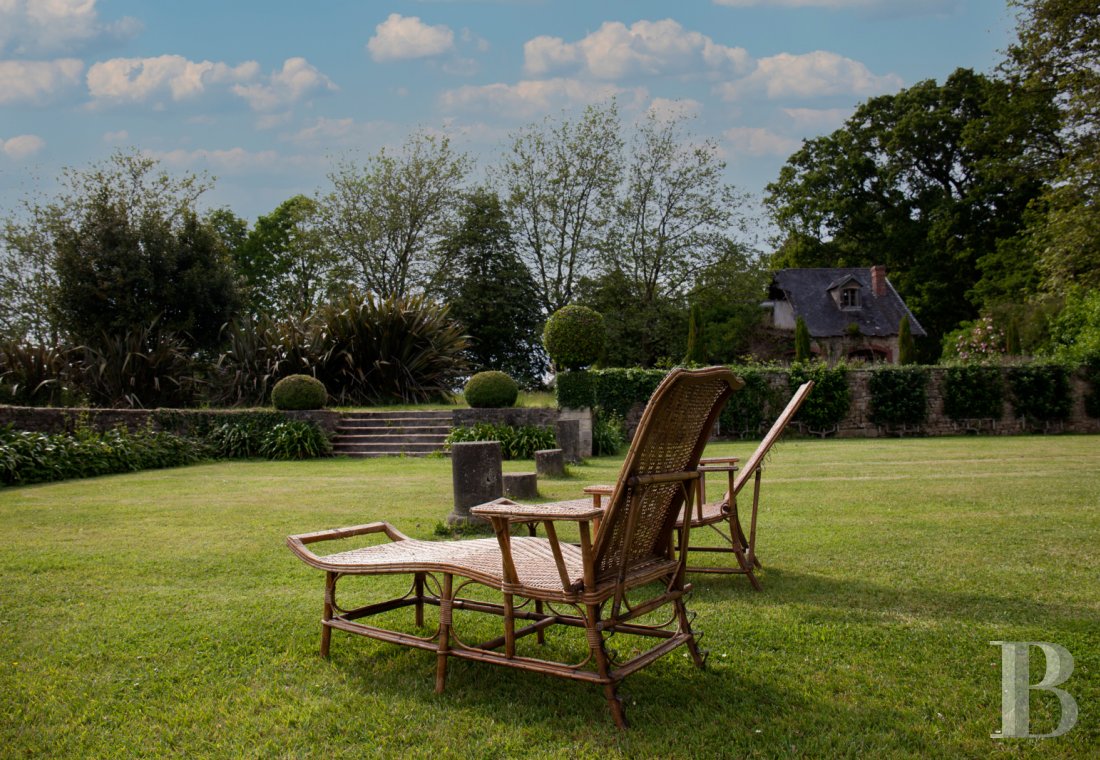 A chateau embodying a range of centuries in the Cotentin, to the south of Valognes - photo  n°6